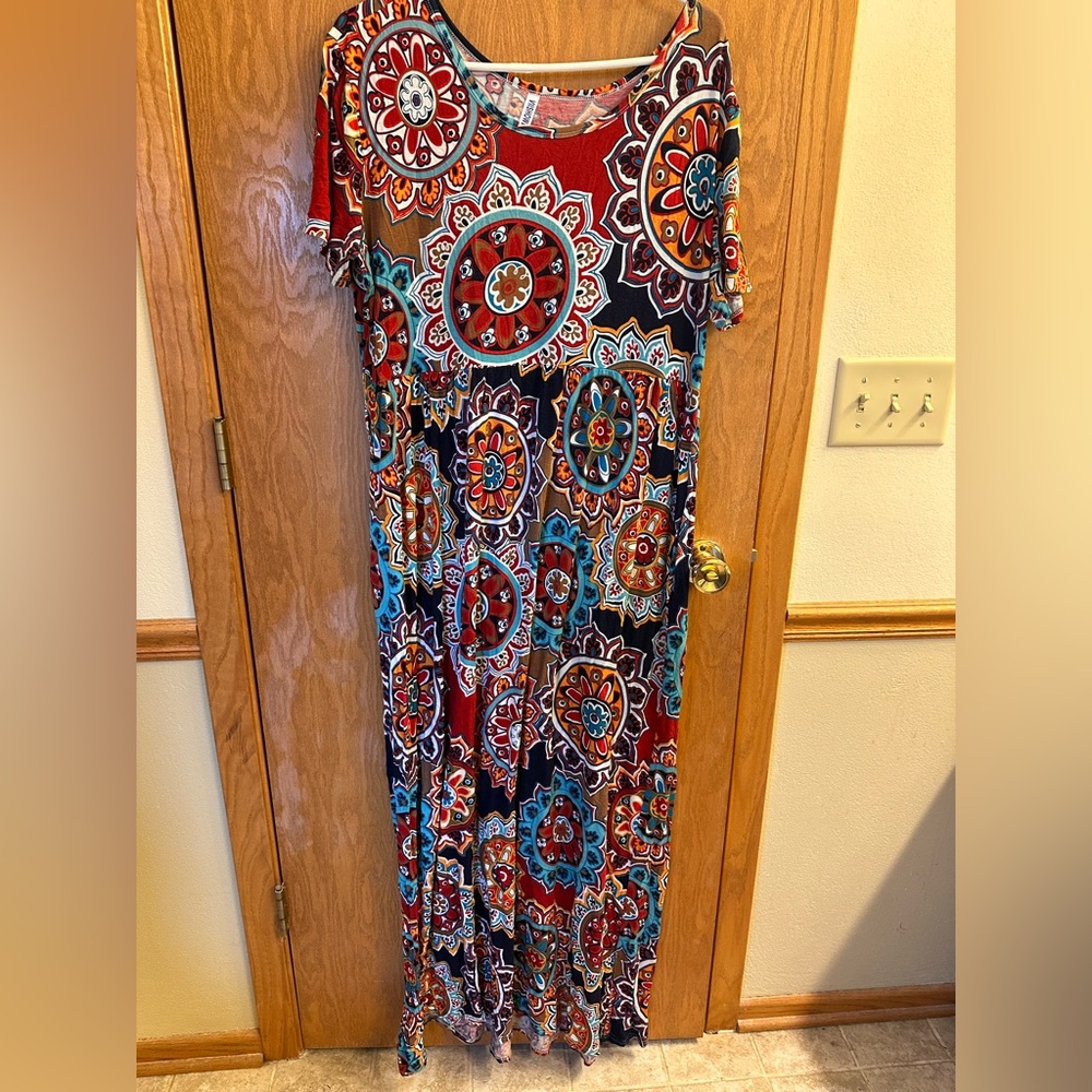 Floral Multicolor Maxi Dress